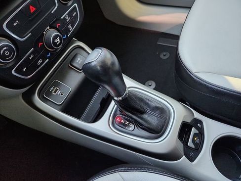 Used 2020 Jeep Compass Latitude w/ Popular Equipment Group image 25