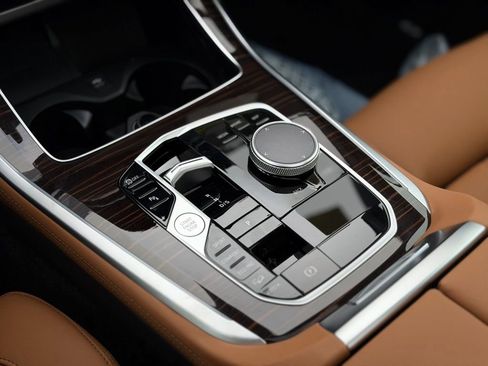 New 2026 BMW X5 xDrive40i w/ Premium Package image 16