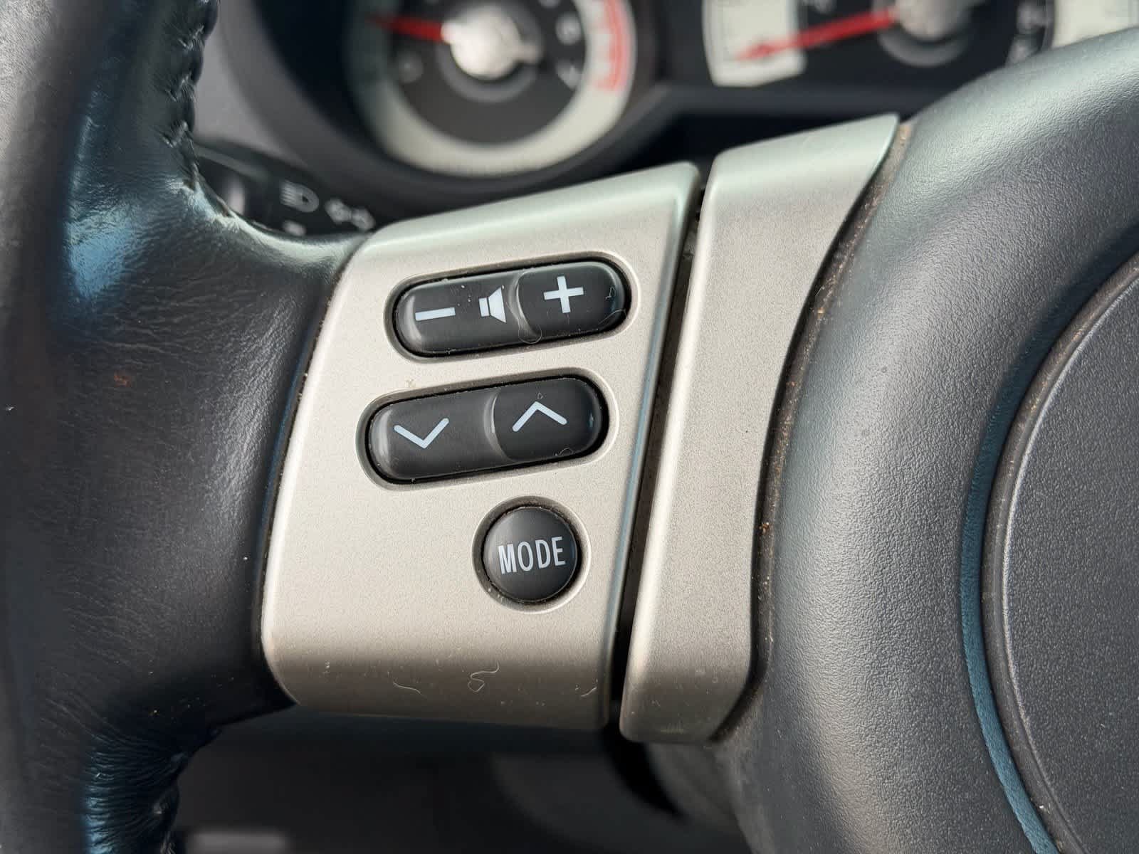 Used 2010 Toyota FJ Cruiser 4WD image 16