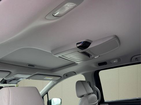 Used 2019 Honda Odyssey EX-L image 17