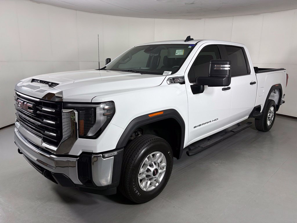 Used 2024 GMC Sierra 2500 Pro w/ Convenience Package AWD/4WD image 5