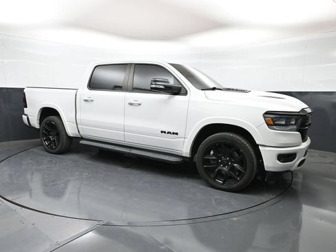 Used 2021 RAM 1500 Laramie AWD/4WD image 1