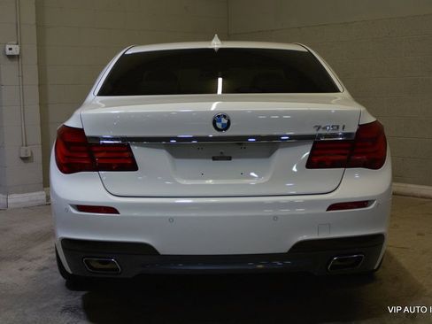 Used 2014 BMW 740i image 36