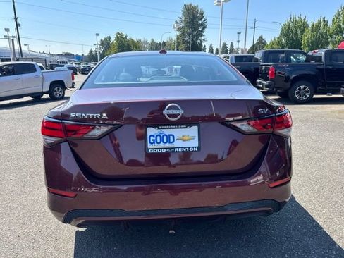 Used 2024 Nissan Sentra SV FWD image 4