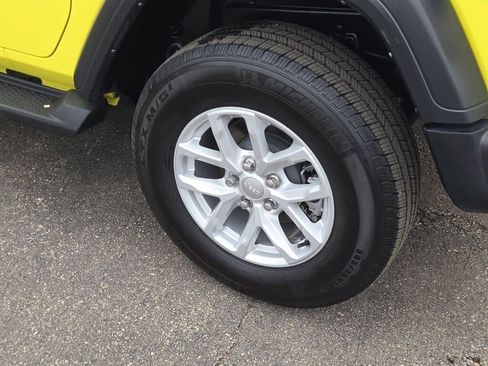 Certified 2023 Jeep Wrangler Sport S image 12