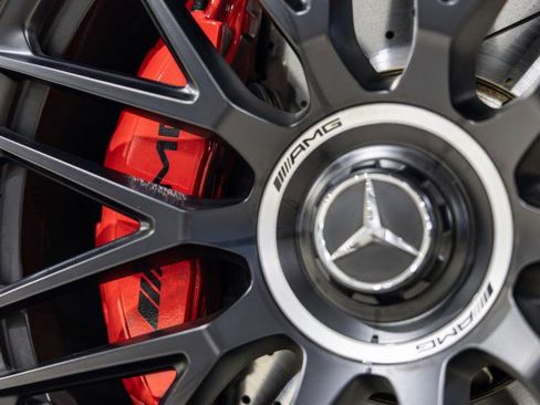 Used 2025 Mercedes-Benz S 63 AMG S image 34