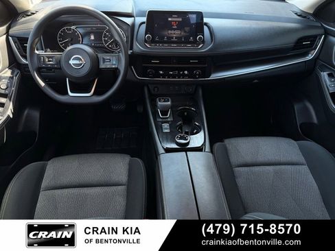Used 2024 Nissan Rogue SV AWD/4WD image 29