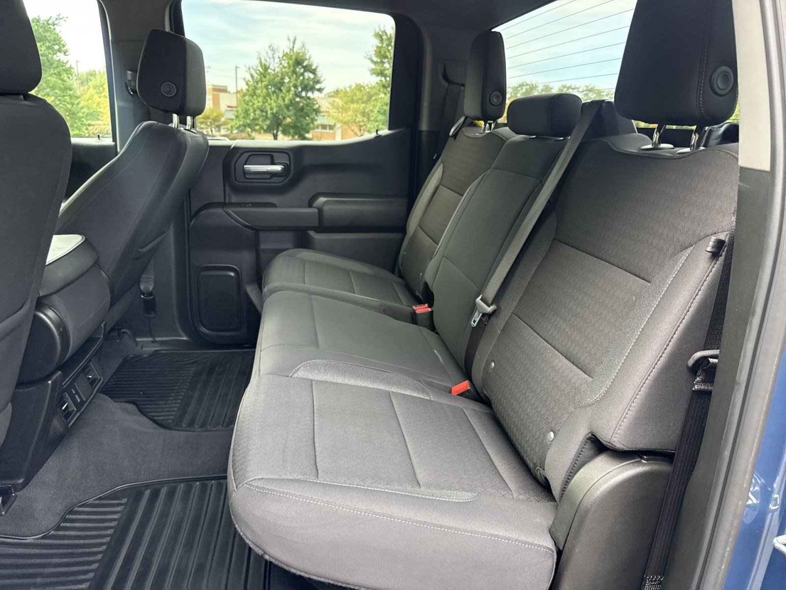 Used 2024 Chevrolet Silverado 1500 Custom AWD/4WD image 22