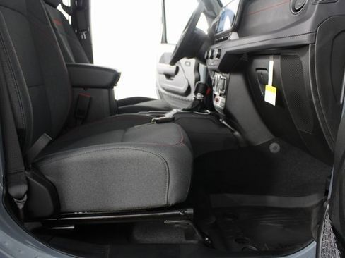 New 2026 Jeep Wrangler Unlimited Rubicon image 19