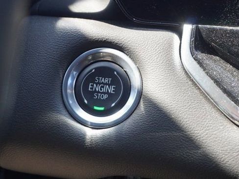 New 2025 GMC Canyon Elevation image 25