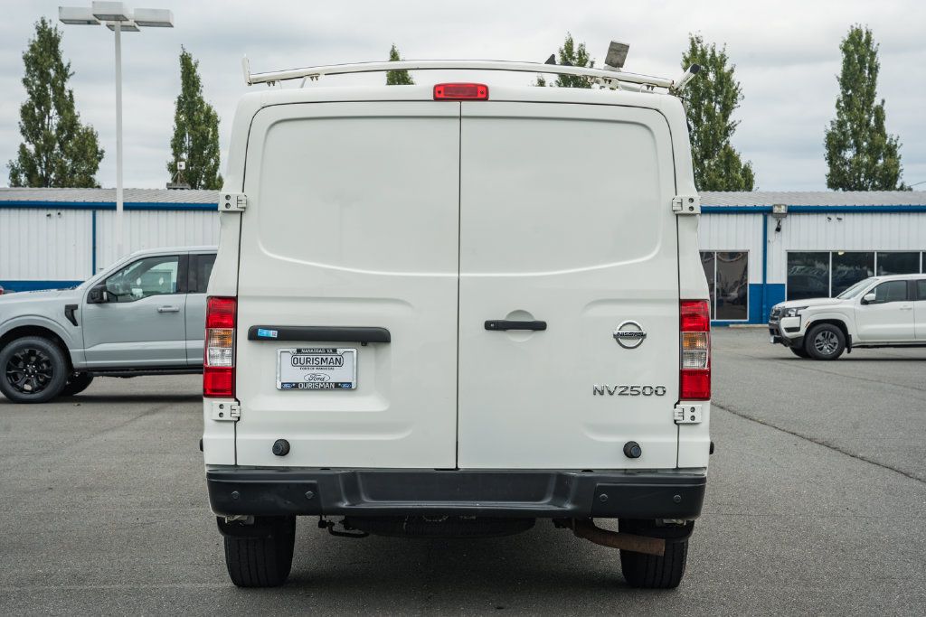 Used 2021 Nissan NV 2500 SV RWD image 7