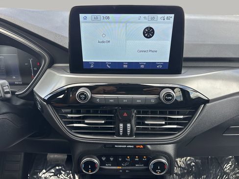 Certified 2025 Ford Escape Active AWD/4WD image 20