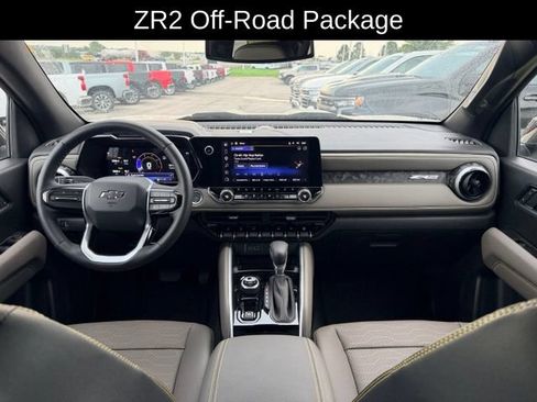Certified 2026 Chevrolet Colorado ZR2 w/ Technology Package AWD/4WD image 7