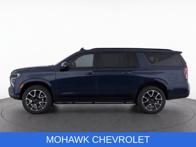 Used 2024 Chevrolet Suburban RST w/ Luxury Package AWD/4WD image 7