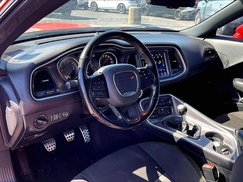 Used 2021 Dodge Challenger R/T Scat Pack RWD image 5