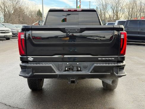 Used 2025 GMC Sierra 2500 Denali w/ Technology Package image 7