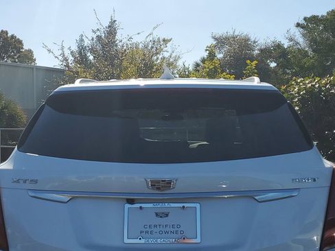 Certified 2023 Cadillac XT5 Premium Luxury w/ LPO, Premium Carpet Package image 13