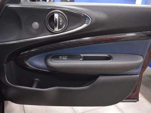 Used 2018 MINI Cooper Clubman S image 17