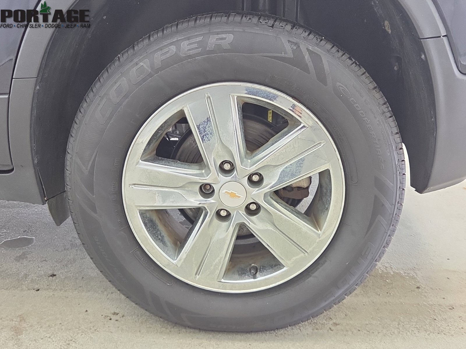 Used 2022 Chevrolet Trax LT w/ LT Convenience Package AWD/4WD image 26