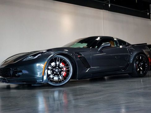 Used 2017 Chevrolet Corvette Z06 RWD image 85