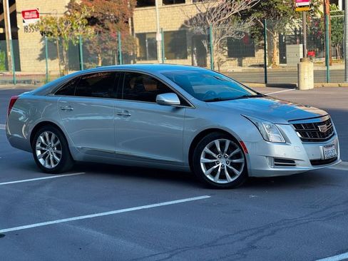 Used 2016 Cadillac XTS Luxury AWD/4WD image 5
