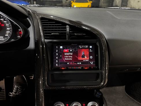 Used 2009 Audi R8 V8 image 26