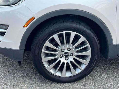 Used 2017 Lincoln MKC Reserve image 7