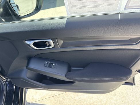 Used 2023 Honda Civic Sport image 18