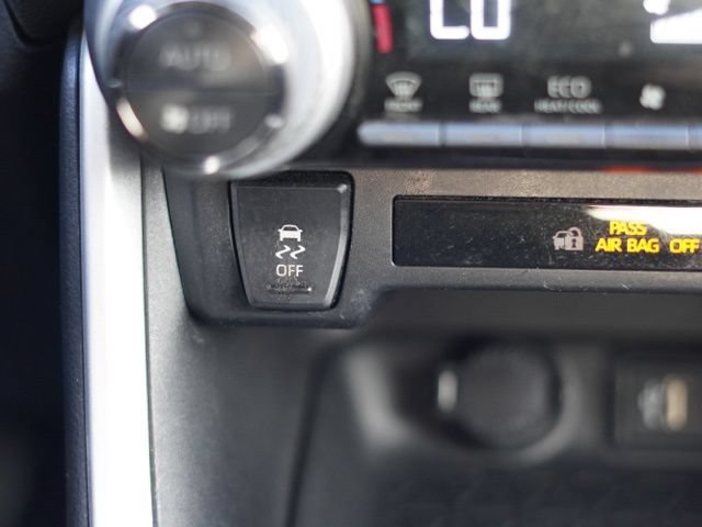 Certified 2024 Toyota RAV4 XLE AWD/4WD image 29