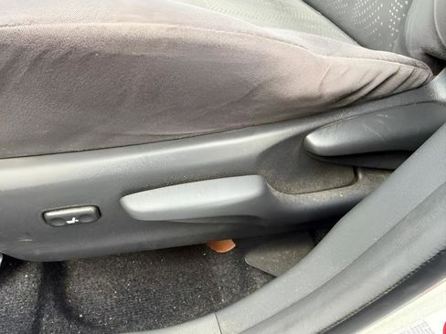 Used 2013 Toyota Prius V Two image 10