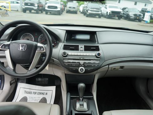 Used 2010 Honda Accord LX image 15