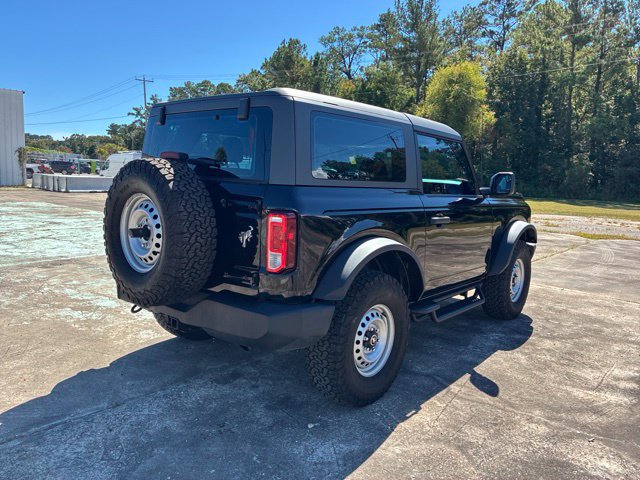 Used 2023 Ford Bronco 2-Door AWD/4WD image 3