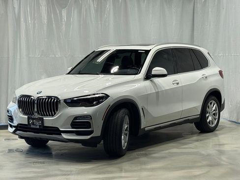 Used 2020 BMW X5 sDrive40i w/ Premium Package image 3