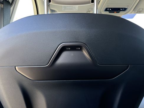 New 2026 Lincoln Nautilus Premier image 30