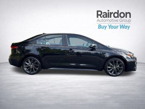Used 2024 Toyota Corolla XSE FWD image 9