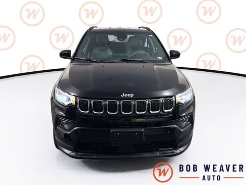 Used 2023 Jeep Compass Latitude AWD/4WD image 2
