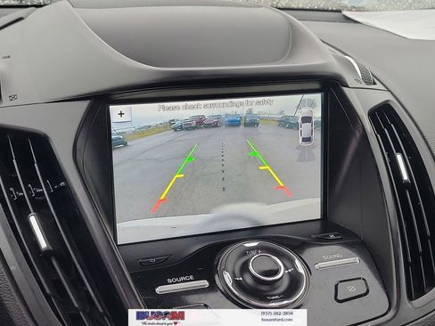 Used 2019 Ford Escape Titanium image 22