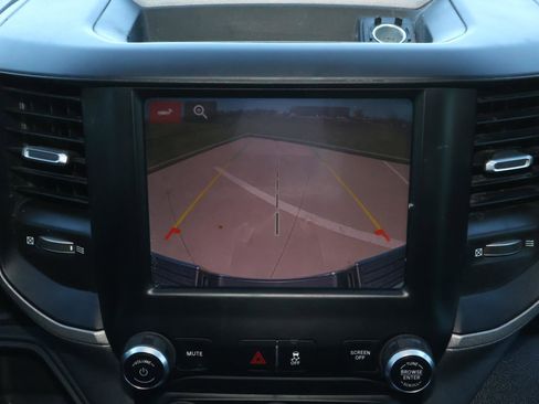 Used 2024 RAM 3500 Tradesman w/ Chrome Appearance Group image 23