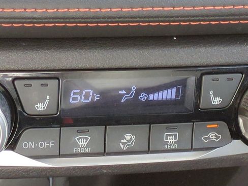 Used 2020 Nissan Kicks SR w/ SR Premium Package image 21