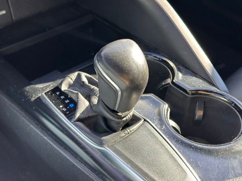 Used 2018 Toyota Camry SE image 28