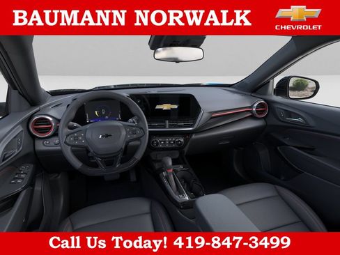 New 2026 Chevrolet Trax RS w/ Driver Confidence Package FWD image 15