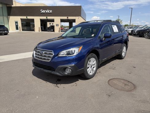 Used 2017 Subaru Outback 2.5i Premium AWD/4WD image 17