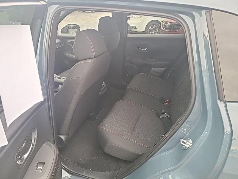 Used 2025 Honda HR-V Sport image 10