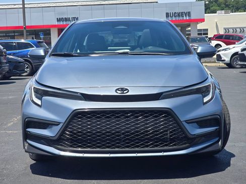 Used 2024 Toyota Corolla SE w/ SE Premium Package FWD image 3