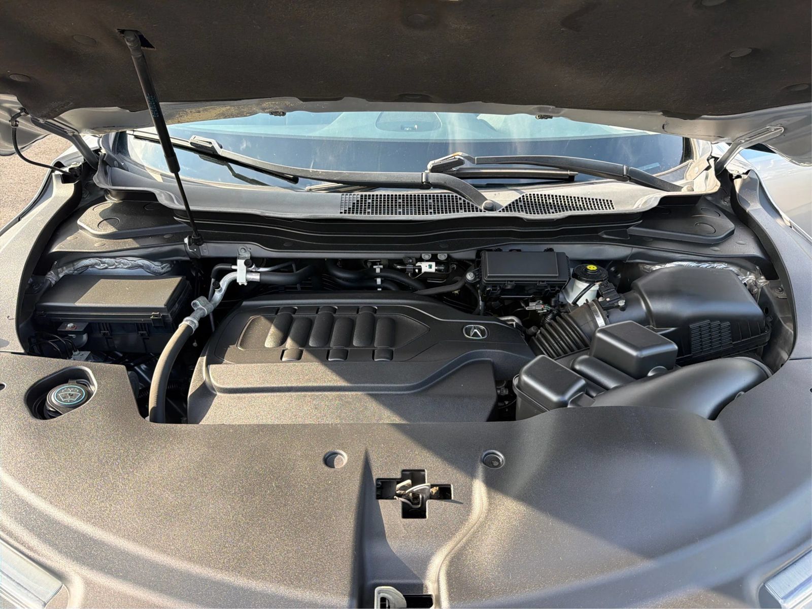 Used 2018 Acura MDX SH-AWD image 11