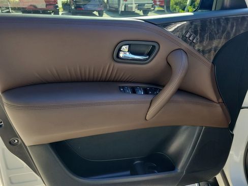 Certified 2022 Nissan Armada Platinum w/ Captain's Chairs Package image 27