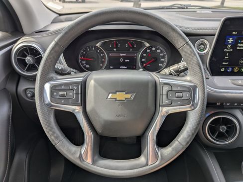 Used 2023 Chevrolet Blazer LT image 16