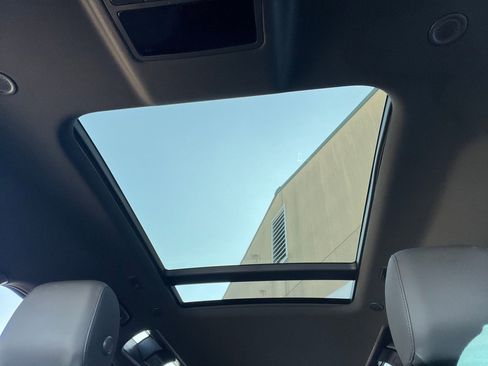 Certified 2025 Land Rover Defender 110 S image 14