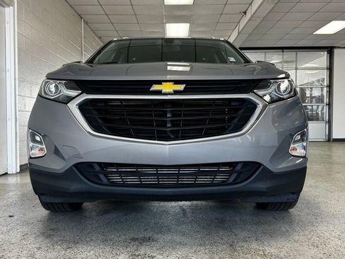 Used 2018 Chevrolet Equinox LT w/ Sun & Infotainment Package AWD/4WD image 9
