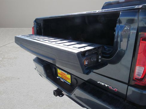 Used 2020 GMC Sierra 1500 AT4 w/ AT4 Premium Package image 38